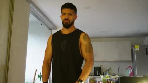 Dann saenz online show from 11/11/25, 11:49