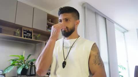 Dann saenz online show from 11/14/25, 02:27