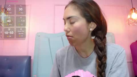 Snapshot of danna7cute chatting on 02/05/26, 10:14 danna7cute online show from 02/05/26, 10:14