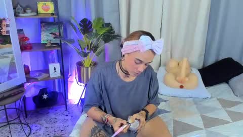 Snapshot of danna__castle chatting on 09/25/25, 05:55 Dannacastle online show from 09/25/25, 05:55