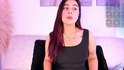 danna_adams1 online show from 12/22/25, 06:49