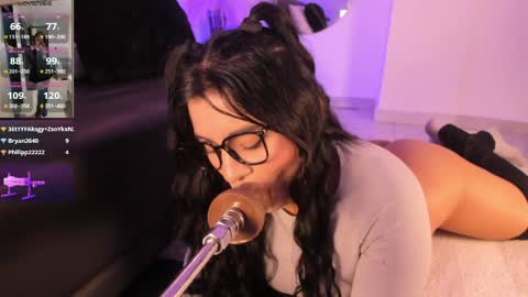 danna_adams1 online show from 06/03/26, 07:41