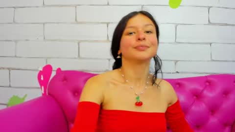 Snapshot of danna_greyyy chatting on 04/14/26, 11:49 Danna Greyyy online show from 04/14/26, 11:49