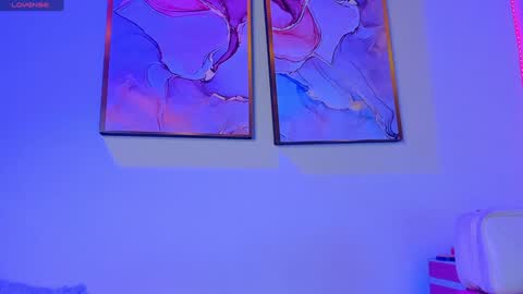 Danna Lovs online show from 12/19/24, 02:57