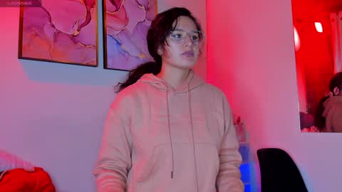 Danna Lovs online show from 12/30/24, 05:23