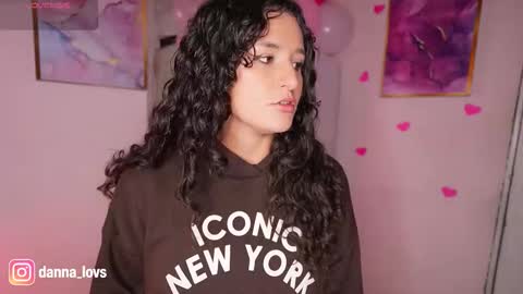 Danna Lovs online show from 02/16/26, 02:02