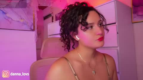 Danna Lovs online show from 06/01/26, 03:03