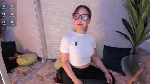 Danna Ortega online show from 02/19/26, 11:28