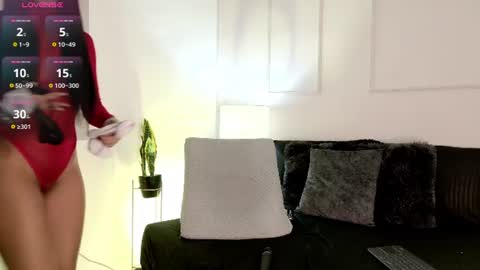 danna_palmeth online show from 07/11/26, 12:02