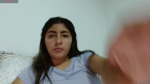 Danna online show from 05/17/26, 11:23
