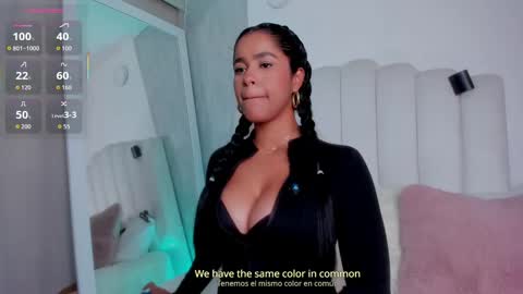 Snapshot of danna_ross101 chatting on 10/03/25, 12:51 danna ross101 online show from 10/03/25, 12:51