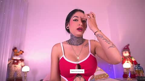 Danna Berlin  online show from 12/22/25, 07:11