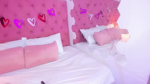 Danna  online show from 02/14/25, 06:23