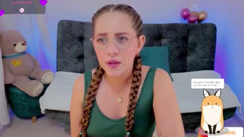 Snapshot of dannacouper_ chatting on 03/30/26, 10:49 Danna online show from 03/30/26, 10:49