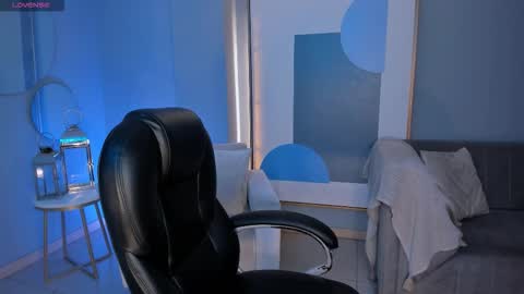 Danna Cruz  online show from 12/04/25, 06:49