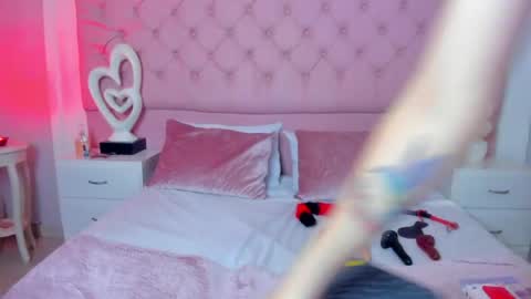 Snapshot of dannaflame_ chatting on 05/31/26, 09:27 Danna online show from 05/31/26, 09:27