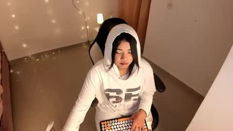 dannagabriella online show from 06/04/26, 07:14