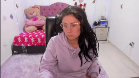 Snapshot of dannajeins chatting on 06/14/26, 07:05 Danna Sofia jeins online show from 06/14/26, 07:05