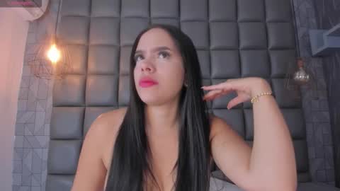 Danna online show from 03/24/26, 01:27