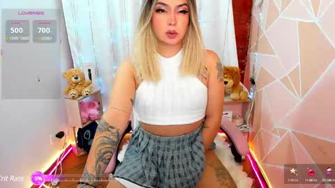 dannia_13 online show from 03/11/25, 01:48