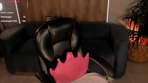  Dannie  online show from 05/26/26, 10:28