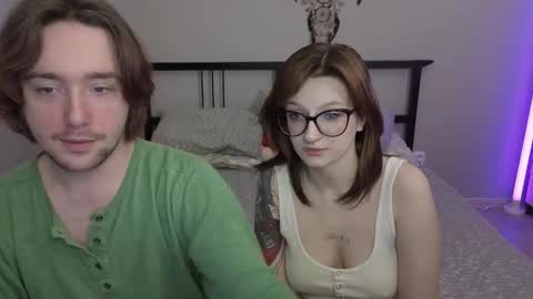 Snapshot of danny_and_ellen chatting on 11/18/25, 05:06 danny and ellen online show from 11/18/25, 05:06