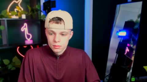 danny_dark1 online show from 04/07/26, 04:46