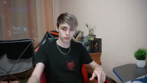 Snapshot of danny_fox888 chatting on 02/27/25, 06:20 Daniel online show from 02/27/25, 06:20