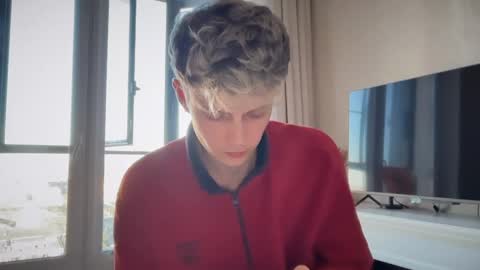 danny online show from 04/08/26, 03:23