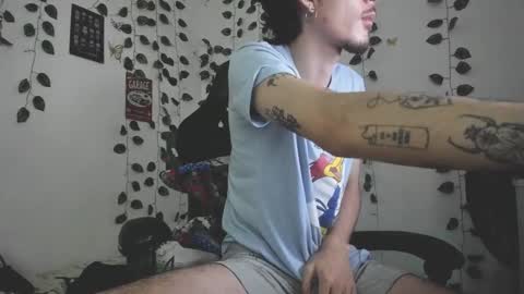 Snapshot of danny_phantom_09 chatting on 12/20/25, 05:58 danny_phantom_09 online show from 12/20/25, 05:58