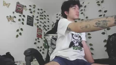 Snapshot of danny_phantom_09 chatting on 02/02/26, 04:44 danny_phantom_09 online show from 02/02/26, 04:44