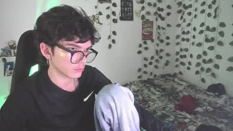 Snapshot of danny_phantom_09 chatting on 03/05/26, 04:19 danny_phantom_09 online show from 03/05/26, 04:19