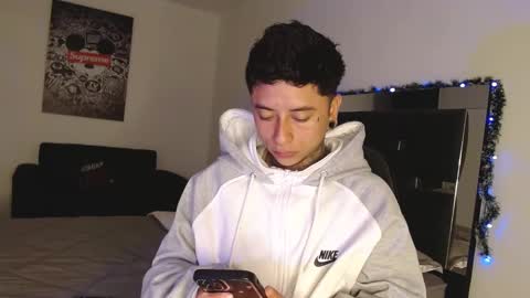 Snapshot of danny_stark chatting on 12/28/24, 12:04 Danny online show from 12/28/24, 12:04