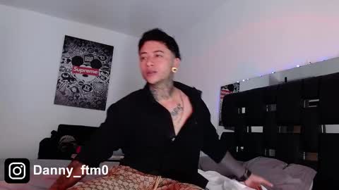 Snapshot of danny_stark chatting on 03/02/25, 05:58 Danny online show from 03/02/25, 05:58