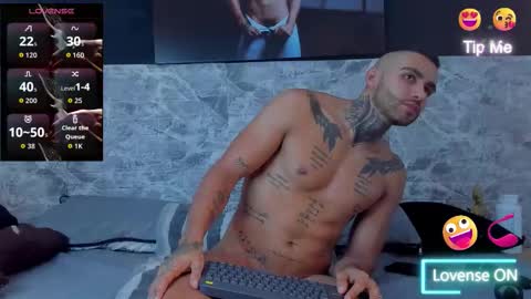 Danny Willson online show from 11/05/25, 10:04