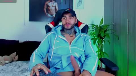 Danny Willson online show from 04/15/26, 07:10