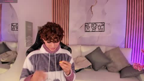 DANNYSA  online show from 04/10/26, 06:18