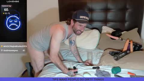 Snapshot of danooo1984 chatting on 11/11/25, 07:52 danooo1984 online show from 11/11/25, 07:52