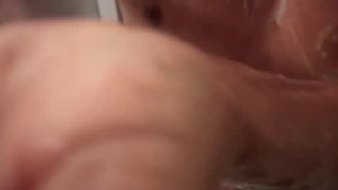 Snapshot of danserverg1 chatting on 11/12/25, 05:02 danserverg1 online show from 11/12/25, 05:02