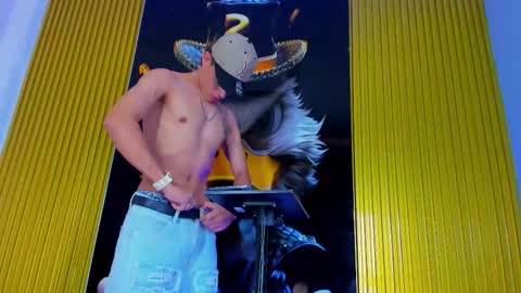 dante_brown1 online show from 11/12/25, 09:36