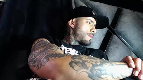 dante_d_angelo_ online show from 02/19/26, 08:21