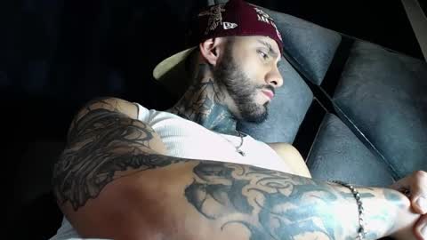 dante_d_angelo_ online show from 04/14/26, 07:47