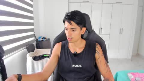 X Dante7373574 online show from 03/23/26, 10:47