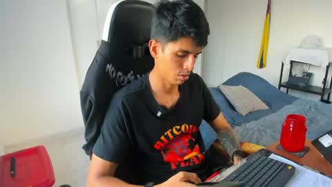 X Dante7373574 online show from 05/05/26, 10:07