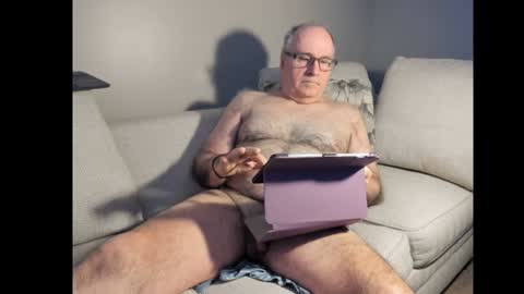 Mark online show from 01/11/25, 08:11