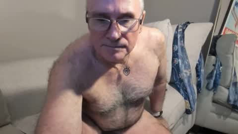 Mark online show from 12/05/25, 07:39