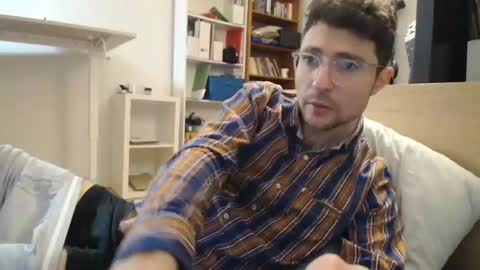 Daniel online show from 12/20/24, 01:54