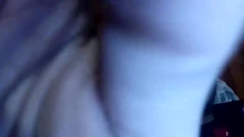 dantoncosso112 online show from 10/22/25, 03:18