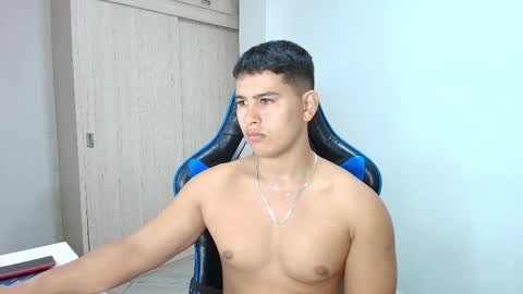 Dantraxx online show from 01/05/25, 03:55