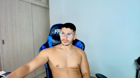 Dantraxx online show from 12/22/25, 03:03